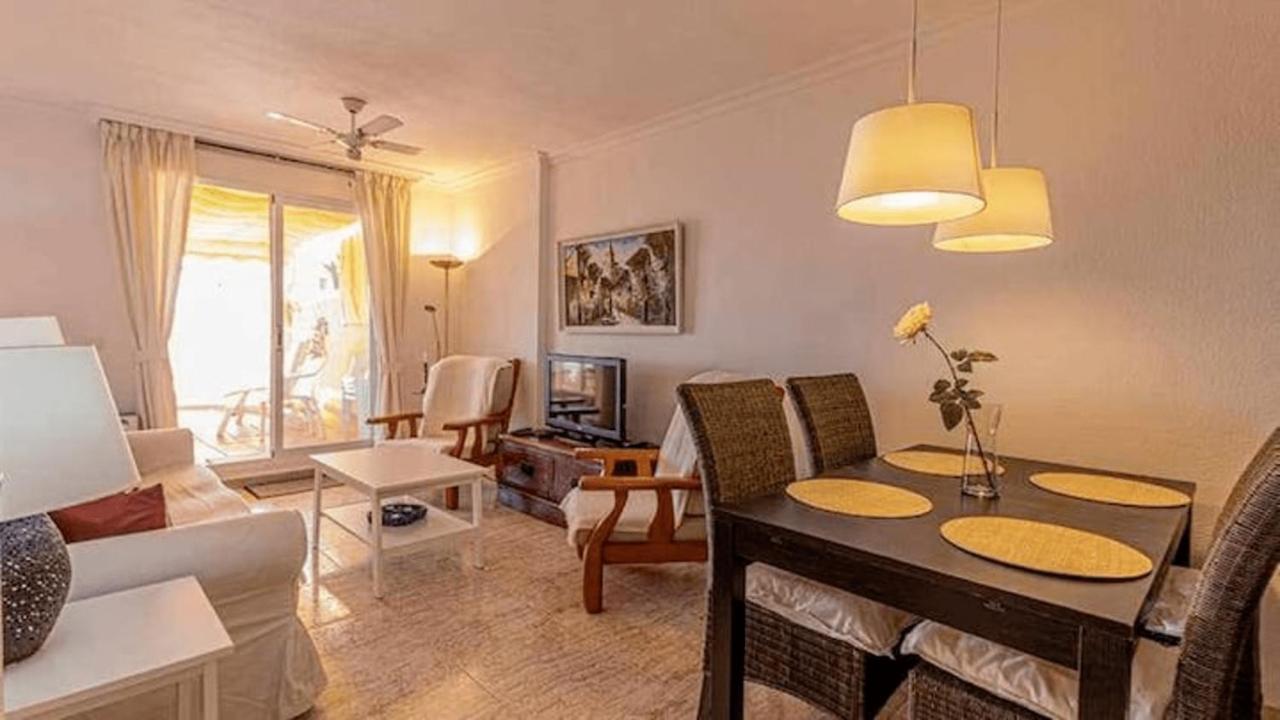 797 Holiday Rentals - Piso Para 4 Con Amplia Terraza Al Jardin Y Al Mar Benalmadena Exterior photo